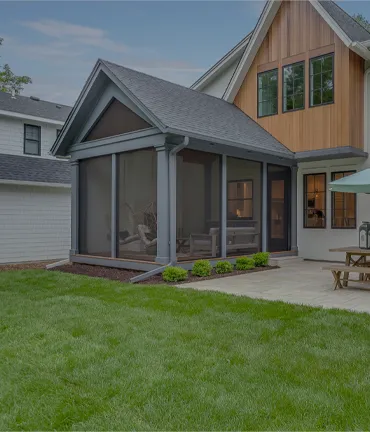 Screened-in Porch